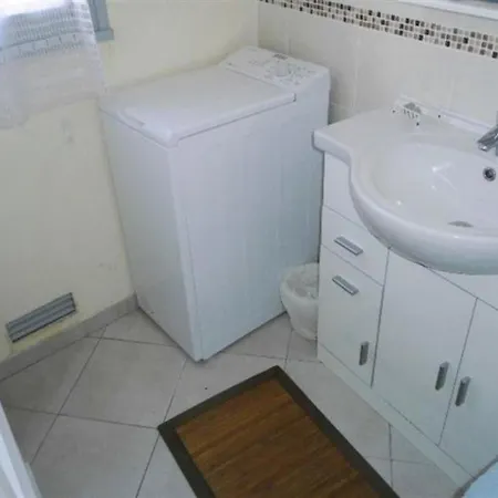 T3 Dans Un Quartier Calme Apartamento